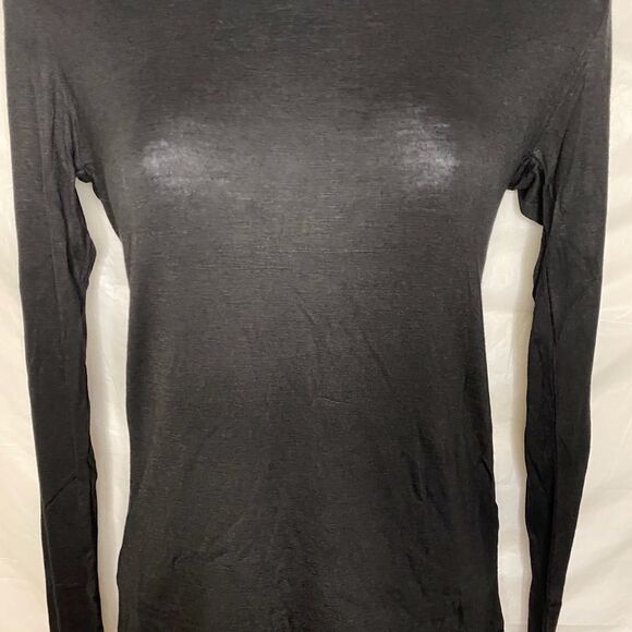 Black Active Basic long sleeve tee Size S - Picture 2 of 4